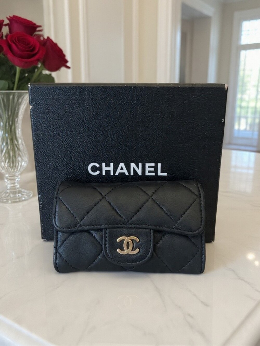 Chanel Classic 6 Key Holder and Card Case Black Lambskin✨️ - Picture 2 of 13